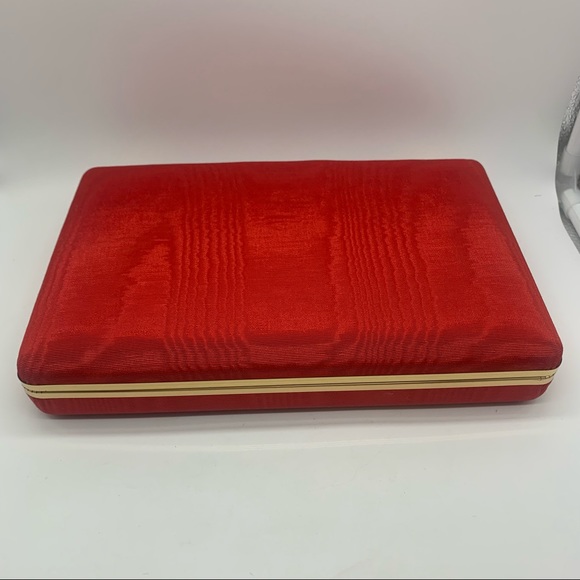 Mele Jewelry Jewelry Box New Red Clamshell With Hinged Top Made In